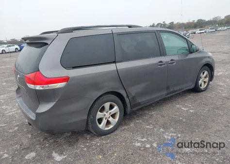 2011 Toyota Sienna Le V6 from USA, damaged, VIN 5TDKK3DC9BS162721